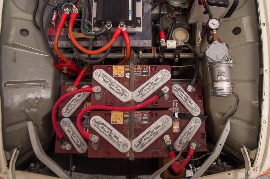 Интерьер Saab 96 Electric Conversion 1969 года  (NA) (фото 7 из 26)